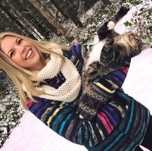 Meet your Posher, Kelly